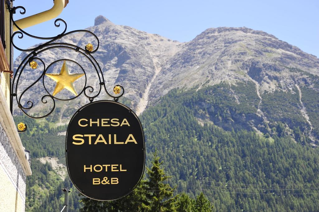 Hotel Chesa Staila La Punt-Chamues-ch Esterno foto